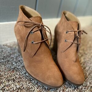 Lucky Brand Shiijo Padded Insole Wedge Boots Lace Up 11M